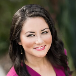 Dr. Kristin Lasseter